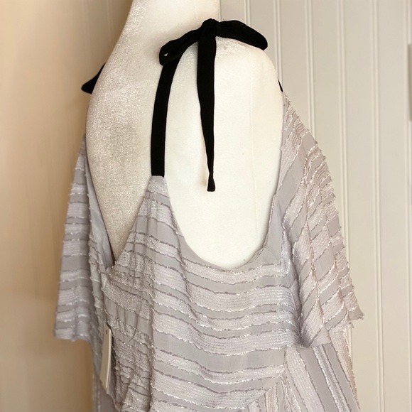 NWT Elodie Lilac and Silver Tank - Picture 7 of 12